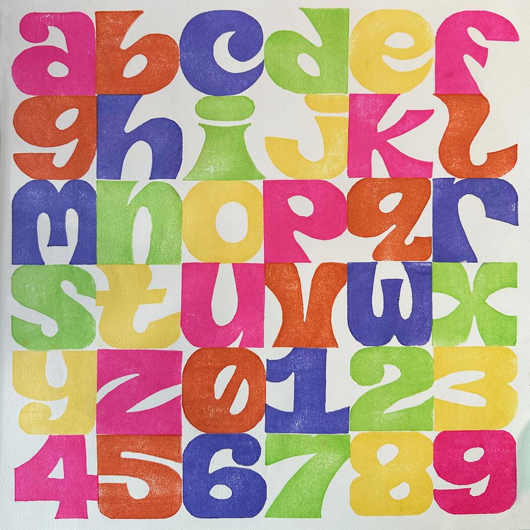 Letters A–Z and numbers 0–9